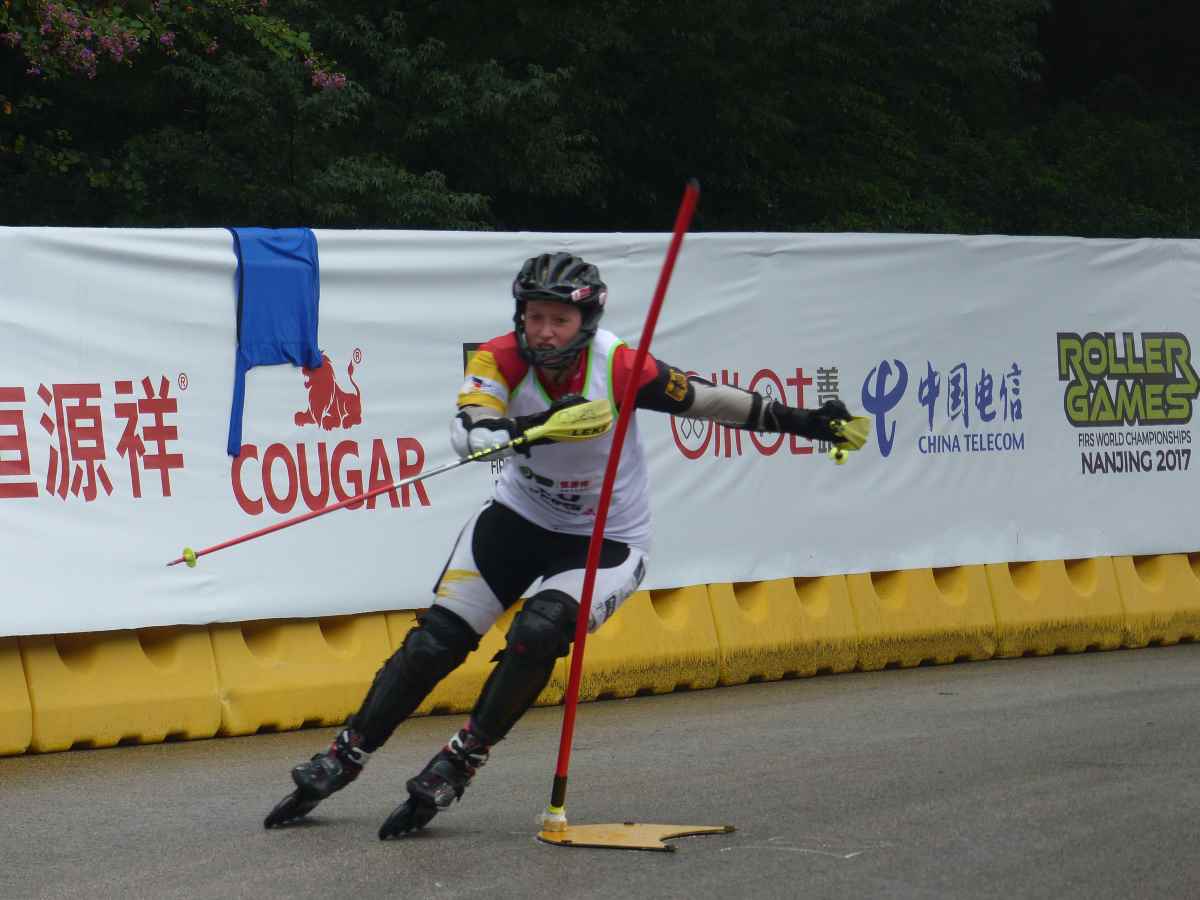 Claudia Wittmann stürzte leider nach einem aussichtsreichen zweiten Platz im Kombi-Slalom (1. DG) beim Kombi-Riesenslalom (2. DG).