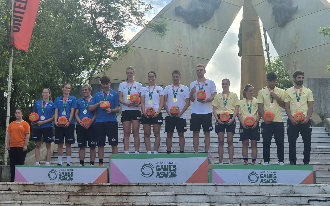 Die Sieger beim Team-Slalom bei den World Skate Games in Asunción/PRG. Die Sieger beim Team-Slalom bei den World Skate Games in Asunción/PRG.